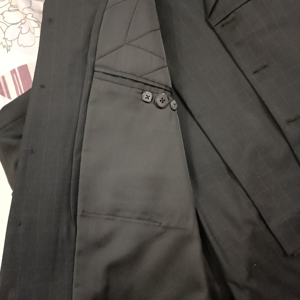 Men's 2 piece suit - Picture 5 of 7